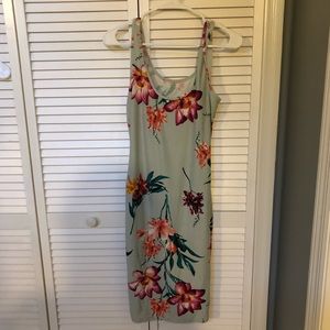 Form fitting floral dress